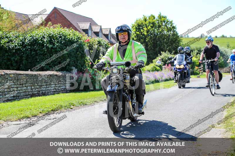 Vintage motorcycle club;eventdigitalimages;mallory park;no limits trackdays;peter wileman photography;photographs;trackday digital images;trackday photos;vmcc banbury run