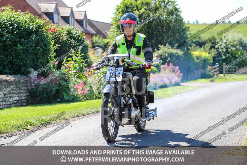 Vintage motorcycle club;eventdigitalimages;mallory park;no limits trackdays;peter wileman photography;photographs;trackday digital images;trackday photos;vmcc banbury run