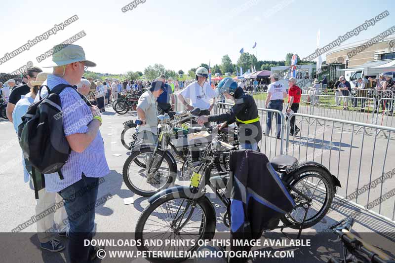 Vintage motorcycle club;eventdigitalimages;mallory park;no limits trackdays;peter wileman photography;photographs;trackday digital images;trackday photos;vmcc banbury run