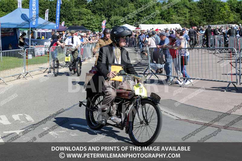 Vintage motorcycle club;eventdigitalimages;mallory park;no limits trackdays;peter wileman photography;photographs;trackday digital images;trackday photos;vmcc banbury run