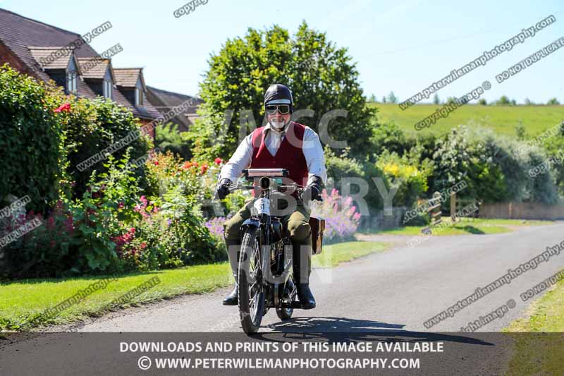 Vintage motorcycle club;eventdigitalimages;mallory park;no limits trackdays;peter wileman photography;photographs;trackday digital images;trackday photos;vmcc banbury run