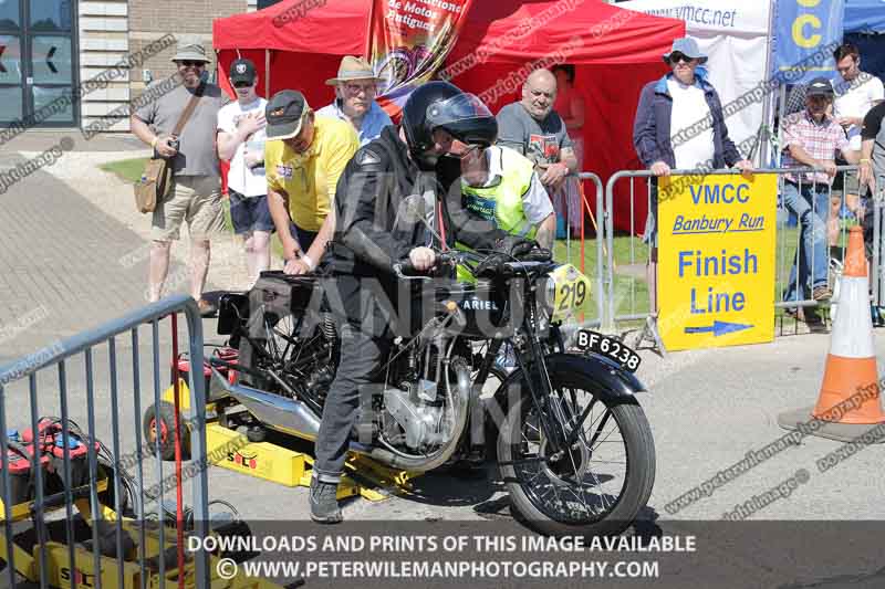 Vintage motorcycle club;eventdigitalimages;mallory park;no limits trackdays;peter wileman photography;photographs;trackday digital images;trackday photos;vmcc banbury run