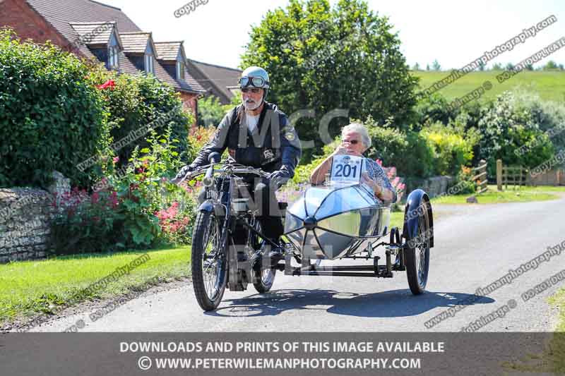 Vintage motorcycle club;eventdigitalimages;mallory park;no limits trackdays;peter wileman photography;photographs;trackday digital images;trackday photos;vmcc banbury run