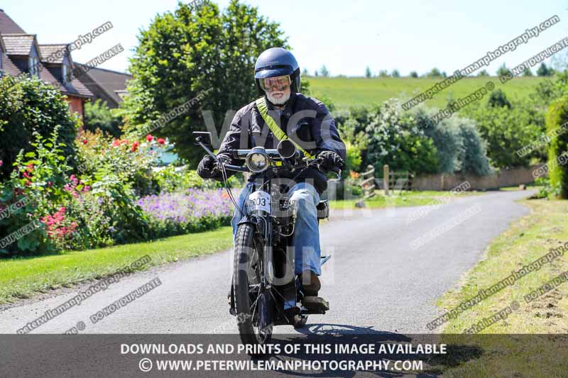 Vintage motorcycle club;eventdigitalimages;mallory park;no limits trackdays;peter wileman photography;photographs;trackday digital images;trackday photos;vmcc banbury run