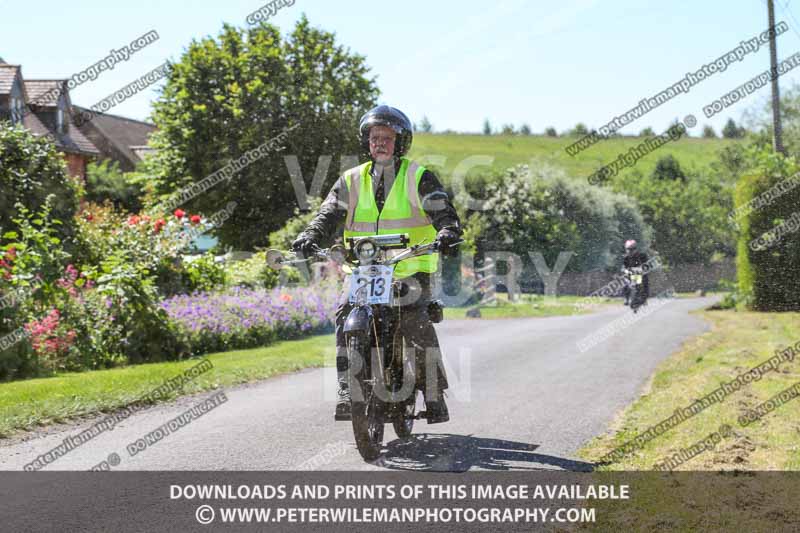 Vintage motorcycle club;eventdigitalimages;mallory park;no limits trackdays;peter wileman photography;photographs;trackday digital images;trackday photos;vmcc banbury run