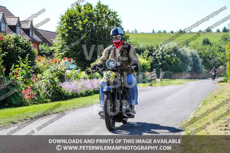 Vintage motorcycle club;eventdigitalimages;mallory park;no limits trackdays;peter wileman photography;photographs;trackday digital images;trackday photos;vmcc banbury run