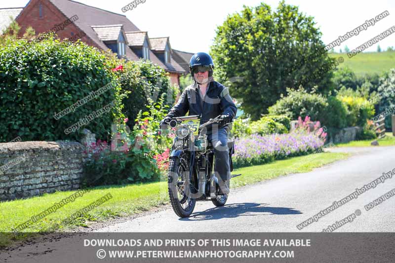 Vintage motorcycle club;eventdigitalimages;mallory park;no limits trackdays;peter wileman photography;photographs;trackday digital images;trackday photos;vmcc banbury run