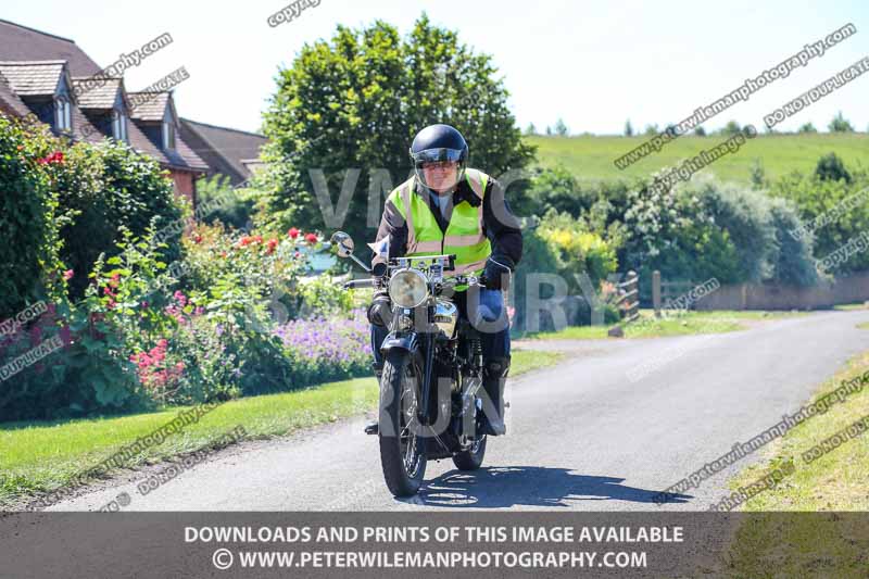 Vintage motorcycle club;eventdigitalimages;mallory park;no limits trackdays;peter wileman photography;photographs;trackday digital images;trackday photos;vmcc banbury run