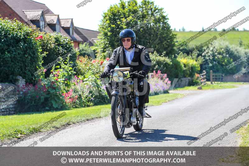 Vintage motorcycle club;eventdigitalimages;mallory park;no limits trackdays;peter wileman photography;photographs;trackday digital images;trackday photos;vmcc banbury run