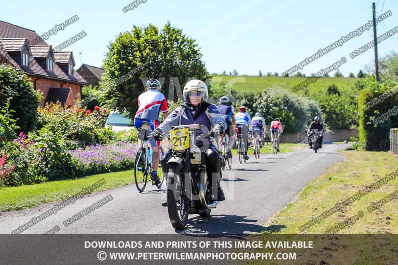 Vintage motorcycle club;eventdigitalimages;mallory park;no limits trackdays;peter wileman photography;photographs;trackday digital images;trackday photos;vmcc banbury run