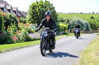 Vintage-motorcycle-club;eventdigitalimages;mallory-park;no-limits-trackdays;peter-wileman-photography;photographs;trackday-digital-images;trackday-photos;vmcc-banbury-run