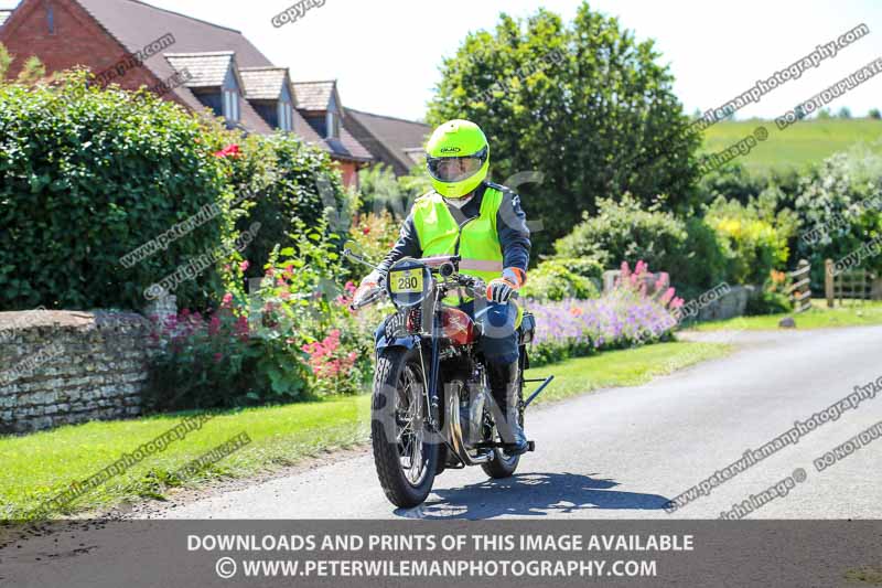Vintage motorcycle club;eventdigitalimages;mallory park;no limits trackdays;peter wileman photography;photographs;trackday digital images;trackday photos;vmcc banbury run