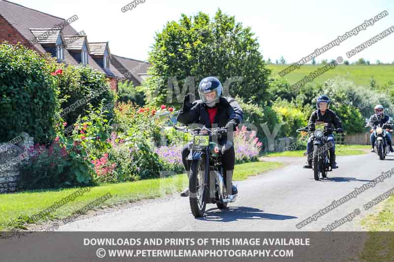 Vintage motorcycle club;eventdigitalimages;mallory park;no limits trackdays;peter wileman photography;photographs;trackday digital images;trackday photos;vmcc banbury run