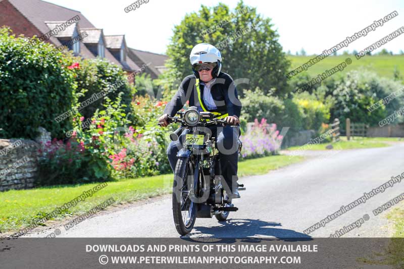 Vintage motorcycle club;eventdigitalimages;mallory park;no limits trackdays;peter wileman photography;photographs;trackday digital images;trackday photos;vmcc banbury run