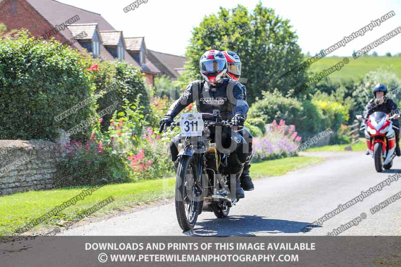 Vintage motorcycle club;eventdigitalimages;mallory park;no limits trackdays;peter wileman photography;photographs;trackday digital images;trackday photos;vmcc banbury run