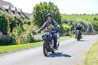 Vintage-motorcycle-club;eventdigitalimages;mallory-park;no-limits-trackdays;peter-wileman-photography;photographs;trackday-digital-images;trackday-photos;vmcc-banbury-run