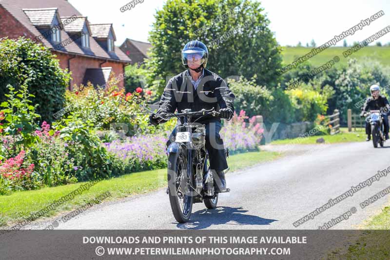 Vintage motorcycle club;eventdigitalimages;mallory park;no limits trackdays;peter wileman photography;photographs;trackday digital images;trackday photos;vmcc banbury run