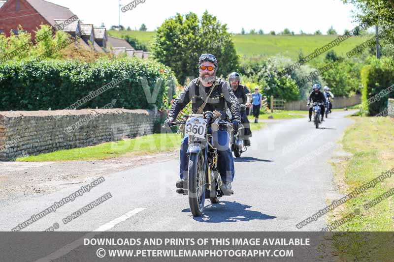 Vintage motorcycle club;eventdigitalimages;mallory park;no limits trackdays;peter wileman photography;photographs;trackday digital images;trackday photos;vmcc banbury run