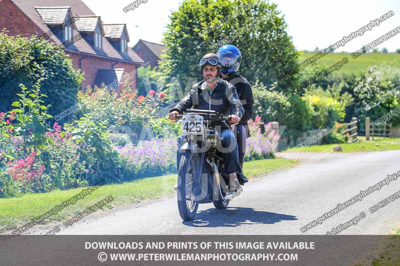 Vintage motorcycle club;eventdigitalimages;mallory park;no limits trackdays;peter wileman photography;photographs;trackday digital images;trackday photos;vmcc banbury run