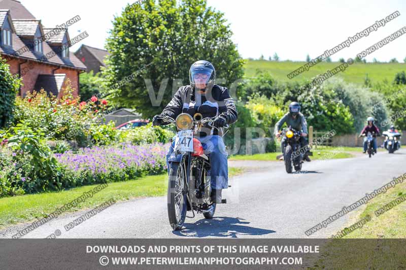 Vintage motorcycle club;eventdigitalimages;mallory park;no limits trackdays;peter wileman photography;photographs;trackday digital images;trackday photos;vmcc banbury run