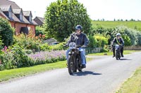 Vintage-motorcycle-club;eventdigitalimages;mallory-park;no-limits-trackdays;peter-wileman-photography;photographs;trackday-digital-images;trackday-photos;vmcc-banbury-run