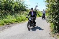 Vintage-motorcycle-club;eventdigitalimages;mallory-park;no-limits-trackdays;peter-wileman-photography;photographs;trackday-digital-images;trackday-photos;vmcc-banbury-run