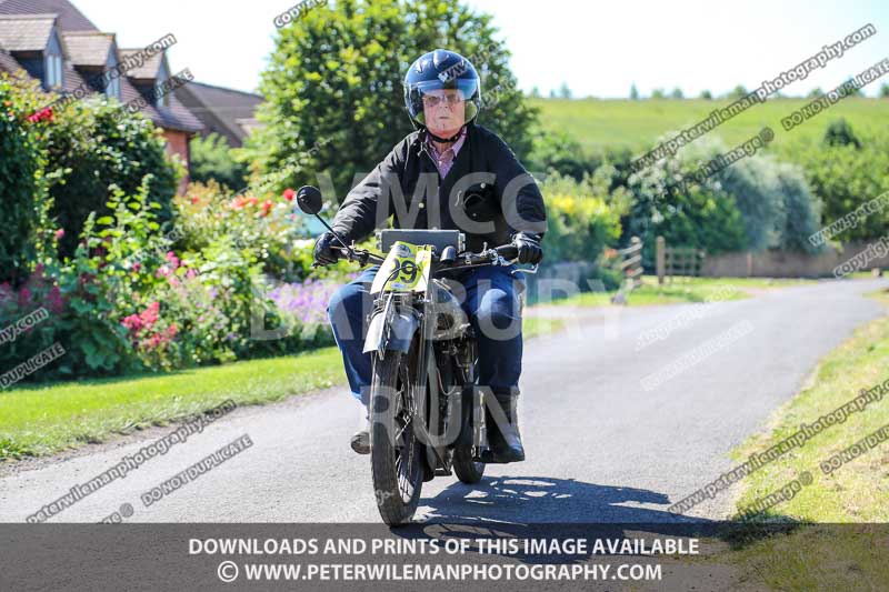 Vintage motorcycle club;eventdigitalimages;mallory park;no limits trackdays;peter wileman photography;photographs;trackday digital images;trackday photos;vmcc banbury run