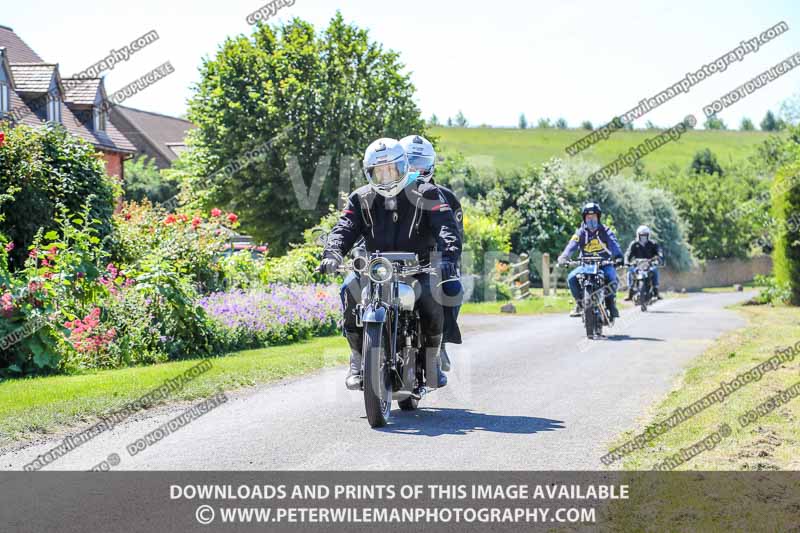 Vintage motorcycle club;eventdigitalimages;mallory park;no limits trackdays;peter wileman photography;photographs;trackday digital images;trackday photos;vmcc banbury run