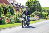 Vintage-motorcycle-club;eventdigitalimages;mallory-park;no-limits-trackdays;peter-wileman-photography;photographs;trackday-digital-images;trackday-photos;vmcc-banbury-run