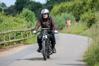 Vintage-motorcycle-club;eventdigitalimages;mallory-park;no-limits-trackdays;peter-wileman-photography;photographs;trackday-digital-images;trackday-photos;vmcc-banbury-run