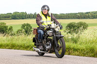 Vintage-motorcycle-club;eventdigitalimages;mallory-park;no-limits-trackdays;peter-wileman-photography;photographs;trackday-digital-images;trackday-photos;vmcc-banbury-run