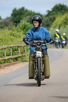 Vintage-motorcycle-club;eventdigitalimages;mallory-park;no-limits-trackdays;peter-wileman-photography;photographs;trackday-digital-images;trackday-photos;vmcc-banbury-run