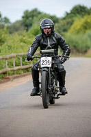 Vintage-motorcycle-club;eventdigitalimages;mallory-park;no-limits-trackdays;peter-wileman-photography;photographs;trackday-digital-images;trackday-photos;vmcc-banbury-run