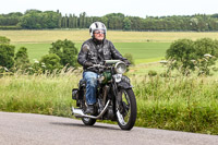 Vintage-motorcycle-club;eventdigitalimages;mallory-park;no-limits-trackdays;peter-wileman-photography;photographs;trackday-digital-images;trackday-photos;vmcc-banbury-run