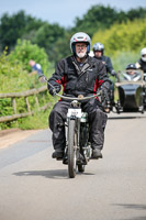 Vintage-motorcycle-club;eventdigitalimages;mallory-park;no-limits-trackdays;peter-wileman-photography;photographs;trackday-digital-images;trackday-photos;vmcc-banbury-run