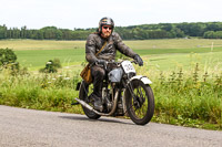 Vintage-motorcycle-club;eventdigitalimages;mallory-park;no-limits-trackdays;peter-wileman-photography;photographs;trackday-digital-images;trackday-photos;vmcc-banbury-run