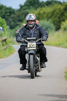 Vintage-motorcycle-club;eventdigitalimages;mallory-park;no-limits-trackdays;peter-wileman-photography;photographs;trackday-digital-images;trackday-photos;vmcc-banbury-run