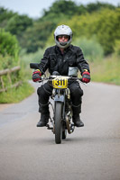 Vintage-motorcycle-club;eventdigitalimages;mallory-park;no-limits-trackdays;peter-wileman-photography;photographs;trackday-digital-images;trackday-photos;vmcc-banbury-run