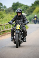 Vintage-motorcycle-club;eventdigitalimages;mallory-park;no-limits-trackdays;peter-wileman-photography;photographs;trackday-digital-images;trackday-photos;vmcc-banbury-run