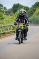 Vintage-motorcycle-club;eventdigitalimages;mallory-park;no-limits-trackdays;peter-wileman-photography;photographs;trackday-digital-images;trackday-photos;vmcc-banbury-run