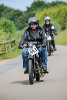 Vintage-motorcycle-club;eventdigitalimages;mallory-park;no-limits-trackdays;peter-wileman-photography;photographs;trackday-digital-images;trackday-photos;vmcc-banbury-run