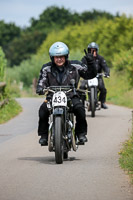 Vintage-motorcycle-club;eventdigitalimages;mallory-park;no-limits-trackdays;peter-wileman-photography;photographs;trackday-digital-images;trackday-photos;vmcc-banbury-run