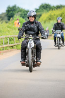 Vintage-motorcycle-club;eventdigitalimages;mallory-park;no-limits-trackdays;peter-wileman-photography;photographs;trackday-digital-images;trackday-photos;vmcc-banbury-run