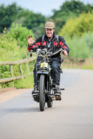 Vintage-motorcycle-club;eventdigitalimages;mallory-park;no-limits-trackdays;peter-wileman-photography;photographs;trackday-digital-images;trackday-photos;vmcc-banbury-run