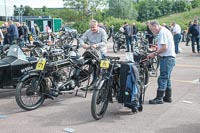 Vintage-motorcycle-club;eventdigitalimages;mallory-park;no-limits-trackdays;peter-wileman-photography;photographs;trackday-digital-images;trackday-photos;vmcc-banbury-run