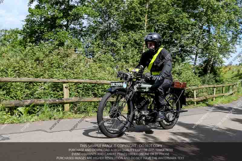 Vintage motorcycle club;eventdigitalimages;no limits trackdays;peter wileman photography;vintage motocycles;vmcc banbury run photographs