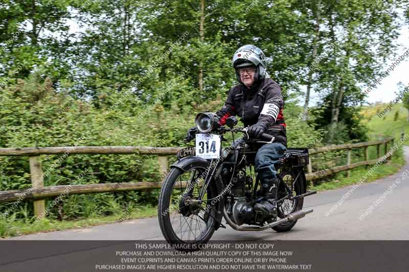 Vintage motorcycle club;eventdigitalimages;no limits trackdays;peter wileman photography;vintage motocycles;vmcc banbury run photographs