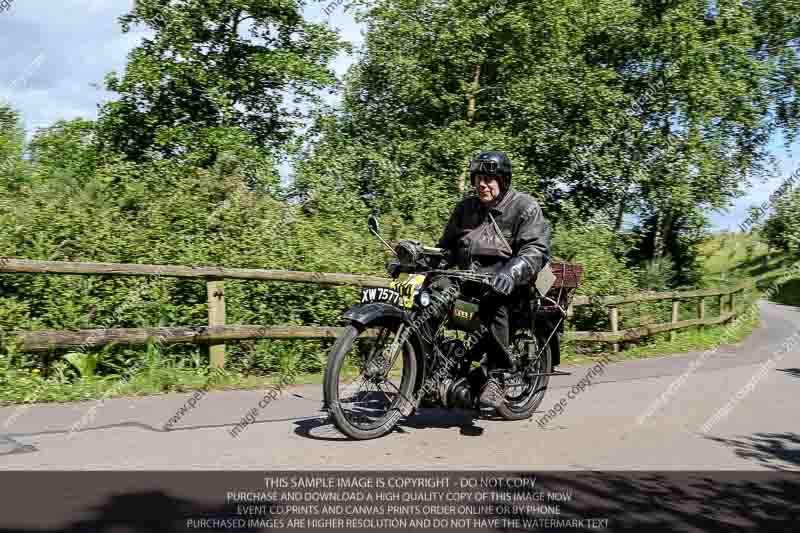 Vintage motorcycle club;eventdigitalimages;no limits trackdays;peter wileman photography;vintage motocycles;vmcc banbury run photographs
