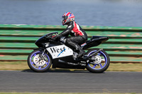 Vintage-motorcycle-club;eventdigitalimages;mallory-park;mallory-park-trackday-photographs;no-limits-trackdays;peter-wileman-photography;trackday-digital-images;trackday-photos;vmcc-festival-1000-bikes-photographs