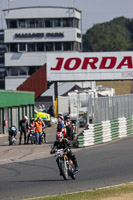 Vintage-motorcycle-club;eventdigitalimages;mallory-park;mallory-park-trackday-photographs;no-limits-trackdays;peter-wileman-photography;trackday-digital-images;trackday-photos;vmcc-festival-1000-bikes-photographs